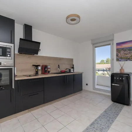 Lumaia - Vue Cite, Terrasse & Piscine Apartment Carcassonne