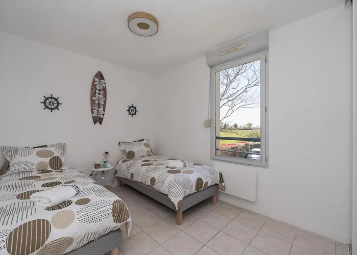 Apartment Lumaia - Vue Cite, Terrasse & Piscine